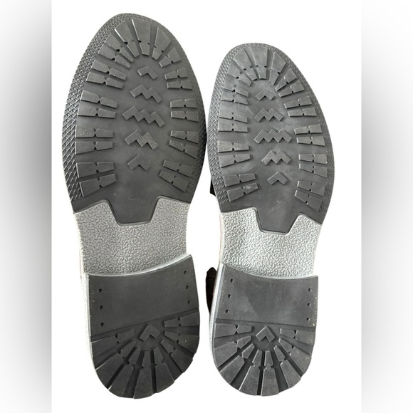 Men's Orson Grey Ankle Boots - Picture 6 of 8